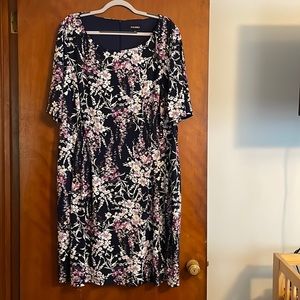 Size 22 Roz & Ali Floral Print Sheath dress WITH POCKETS!